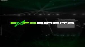 Advogado aplicando cronograma de estratégias e networking da ExpoDireito 2026 em sua rotina, visualizando resultados e sucesso.