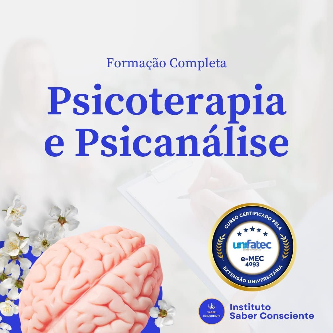 Profissional de psicoterapia em ambiente acolhedor com livros e computador
