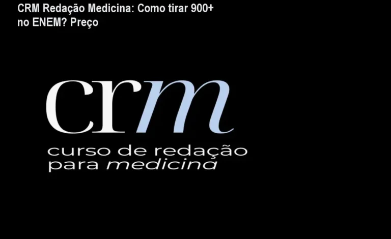 Aluno recebendo feedback personalizado no curso CRM de Redação para Medicina