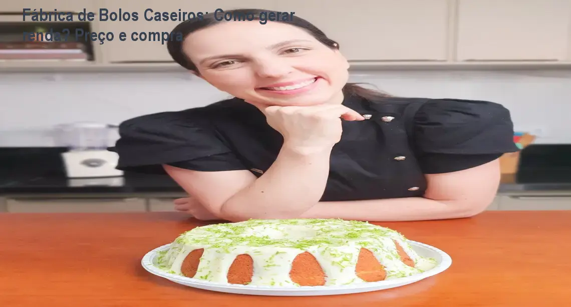 Fábrica de Bolos Caseiros: Como gerar renda? Preço e compra 1 https://ondeaprender.com.br/fabrica-de-bolos-caseiros-gerar-renda-preco/ Mulher sorrindo na cozinha preparando bolos caseiros, símbolo de renda extra