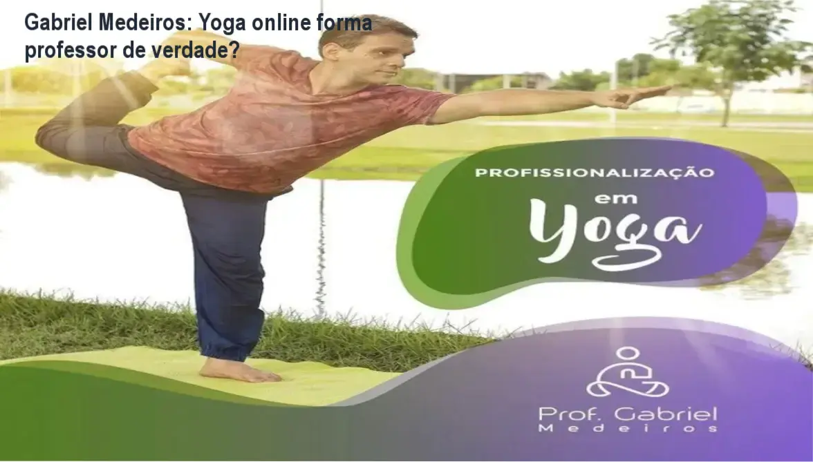 Gabriel Medeiros conduzindo prática de Yoga com foco em PNL e psicologia