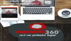 Aluno aplicando técnica de metaleitura em livro didático